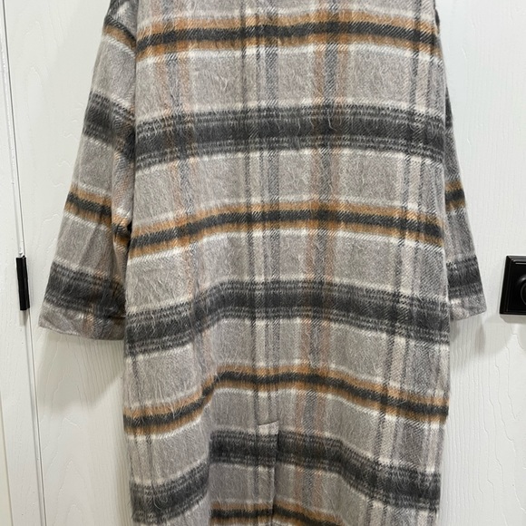 Princess Polly Penelope Coat - Picture 3 of 6